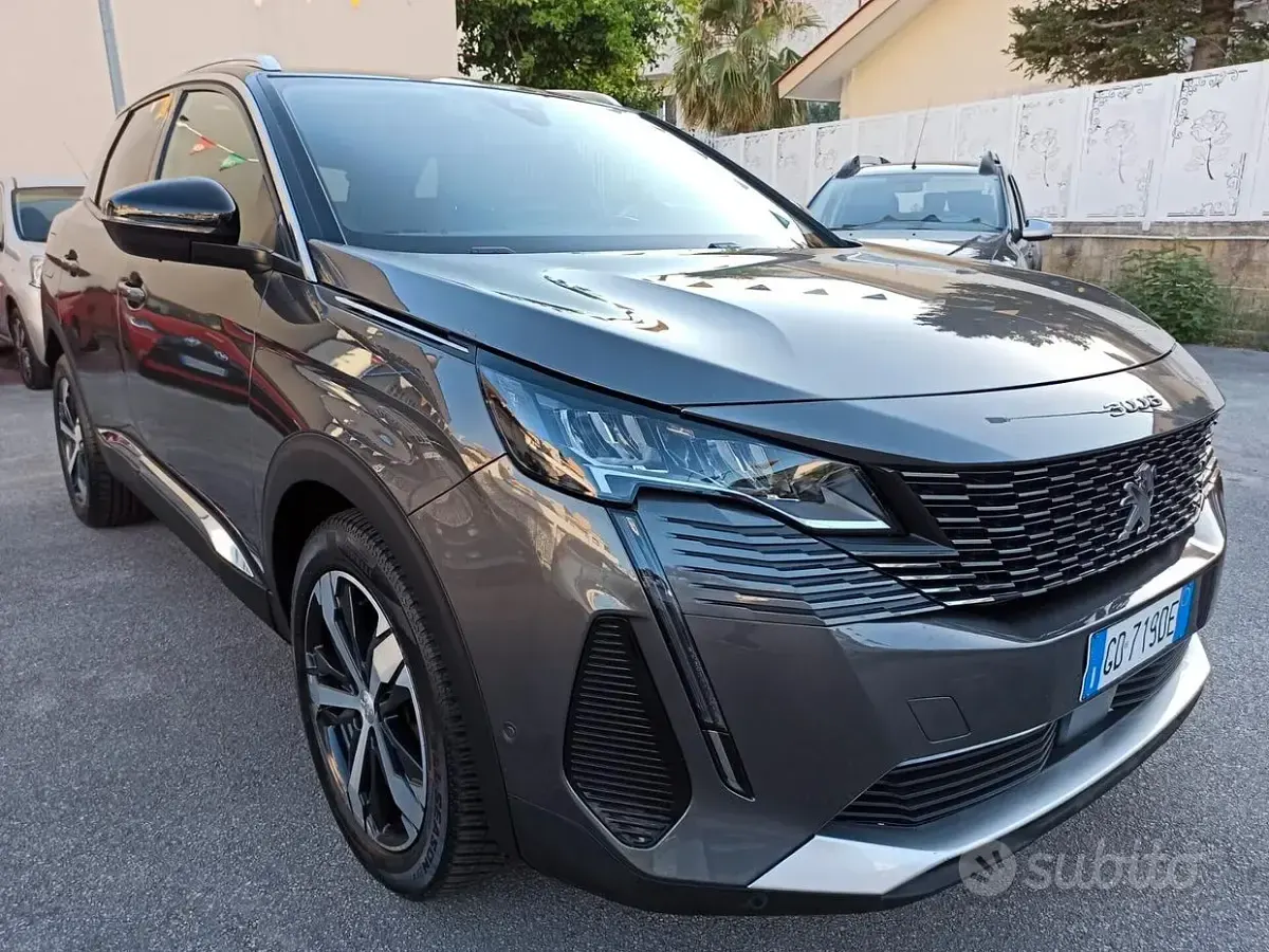 Usata Peugeot 3008 Allure 131 CV (96 kW) 2021 Grigio SUV
