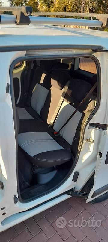 Usata Fiat Qubo Trekking 75 CV (55 kW) 2012 Bianco Monovolume