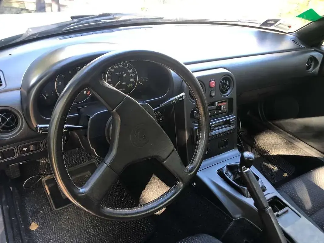 Usata Mazda MX5 131 CV (96 kW) 1995 Argento Cabrio