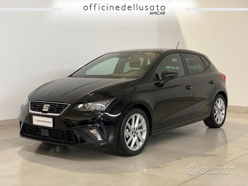Nero Usata 2024 Seat Ibiza FR Tre volumi | 14.990 € (Ottimo prezzo) - Immagine 1/4