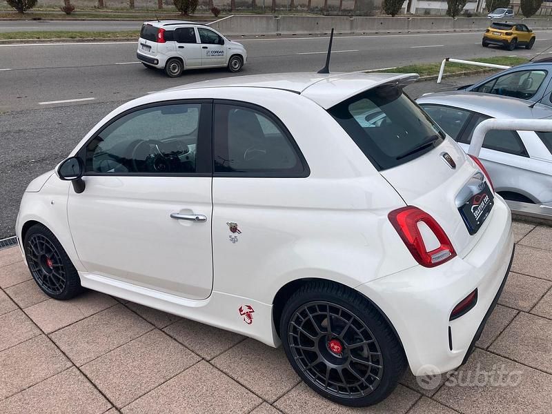 Usata Abarth 595 145 CV (106 kW) 2017 Bianco Utilitaria