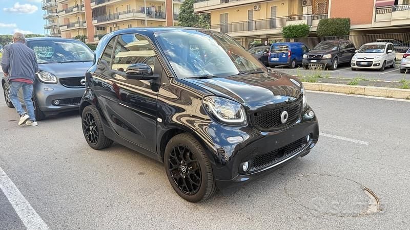 Usata Smart ForTwo Coupé Prime 90 CV (66 kW) 2019 Nero Coupé