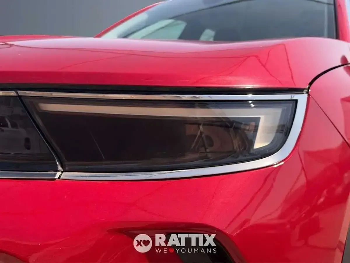 Usata Opel Mokka Edition 131 CV (96 kW) 2022 Red rubi SUV