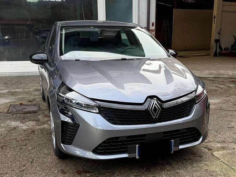 Usata Renault Clio V Evolution 101 CV (74 kW) 2024 Grigio Berlina