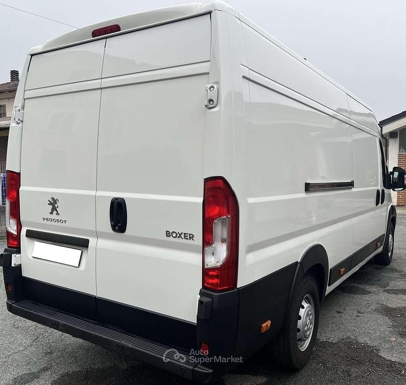 Usata Peugeot Boxer 165 CV (121 kW) 2021 Bianco Furgone