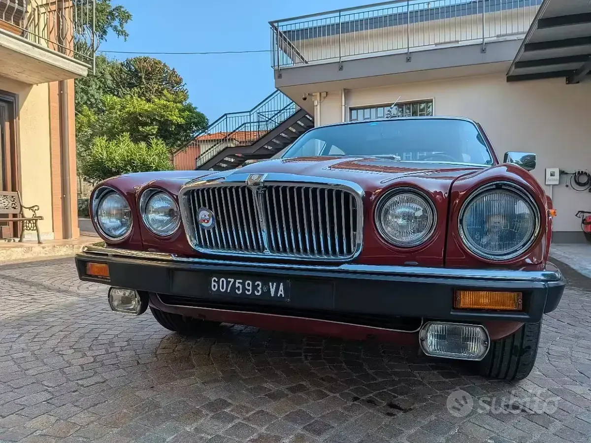 Usata Jaguar XJ12 285 CV (209 kW) 1980 Berlina