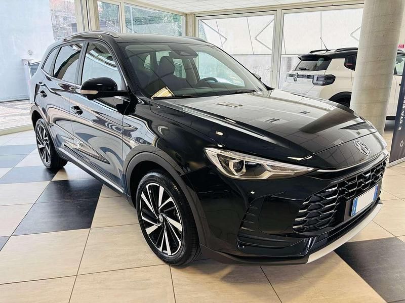 Nuova MG ZS Luxury 197 CV (144 kW) 2026 Pebble black SUV