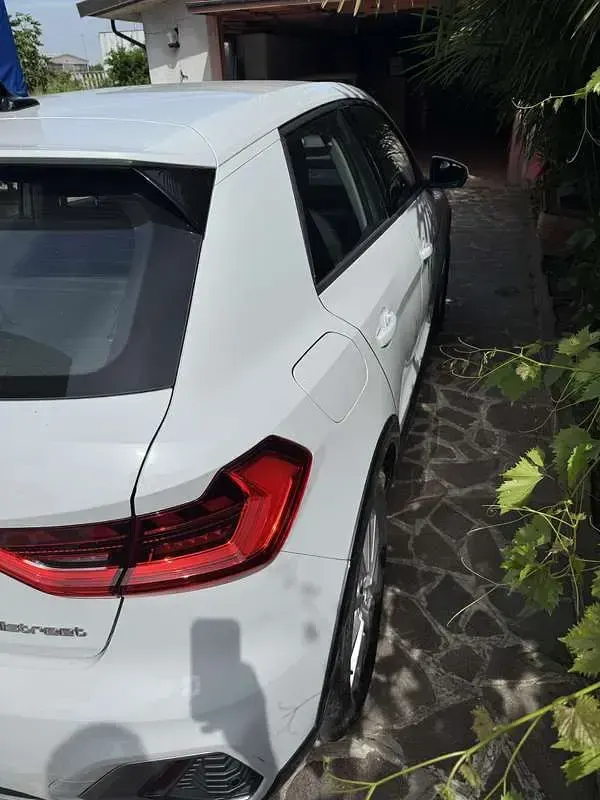 Usata Audi A1 Business 116 CV (85 kW) 2024 SUV