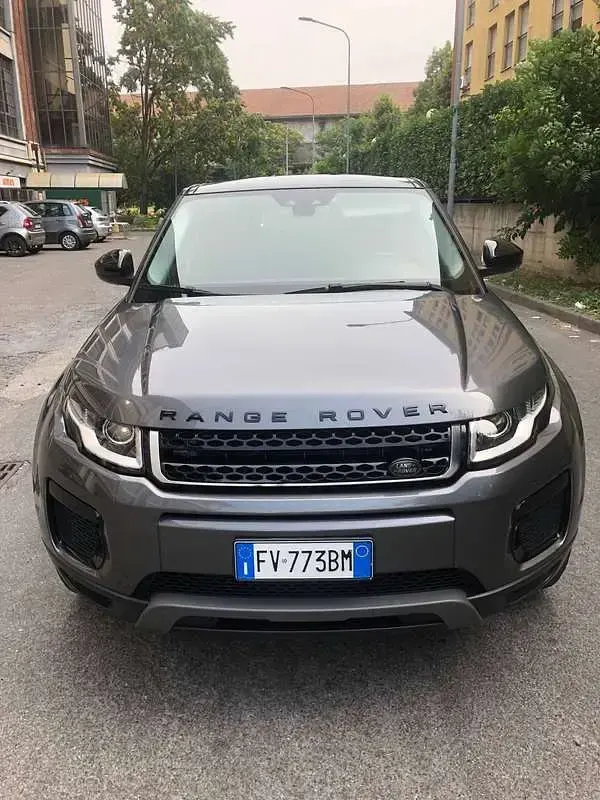 Usata Land Rover Range Rover evoque Pure 150 CV (110 kW) 2019 Grigio SUV