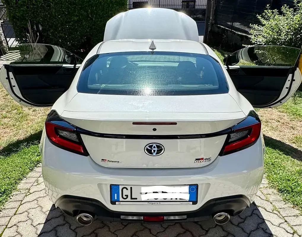 Usata Toyota GR86 Premium 234 CV (172 kW) 2022 Bianco Coupé