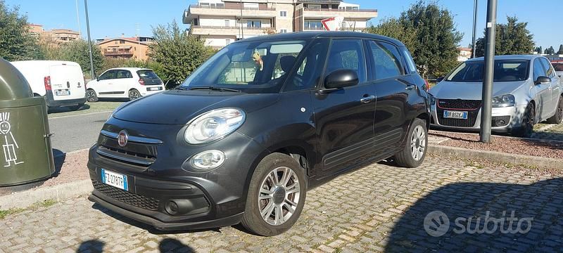 Usata 2020 Fiat 500L Monovolume | 12.000 € (Buon prezzo) - Immagine 1/4