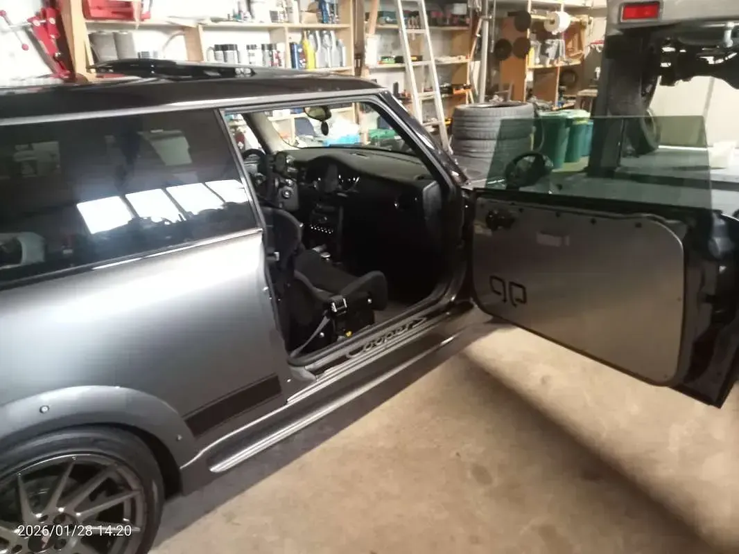 Usata Mini John Cooper Works 200 CV (147 kW) 2003 Utilitaria