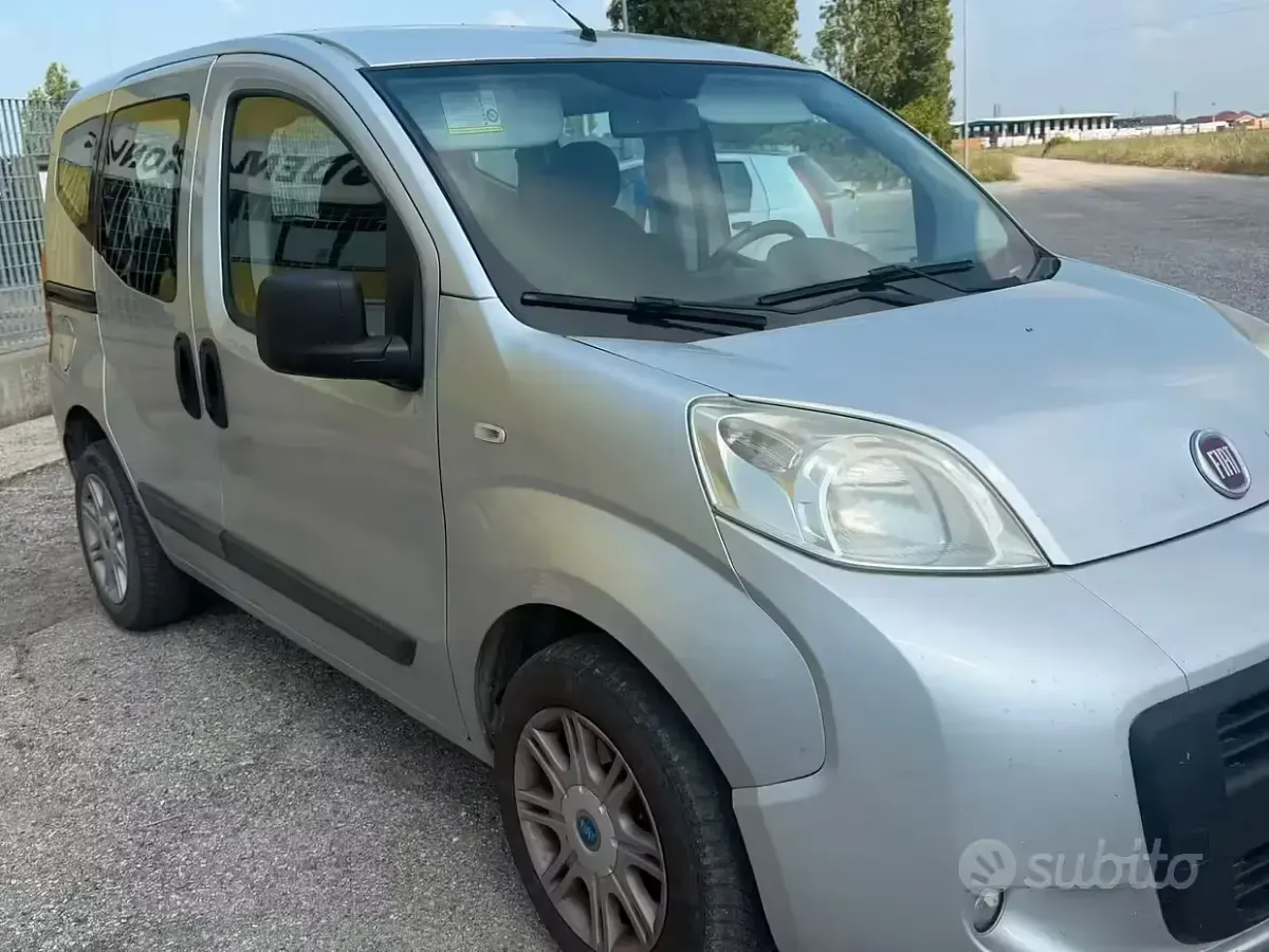 Occasion Fiat Qubo Trekking 95 ch (69 kW) 2013 Gris Monospace