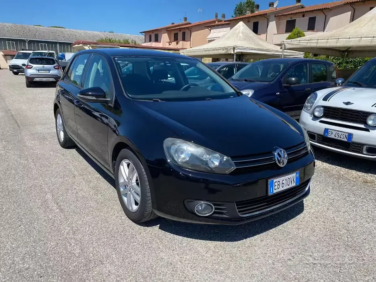 Usata VW Golf VI Highline 102 CV (75 kW) 2010 Nero Utilitaria