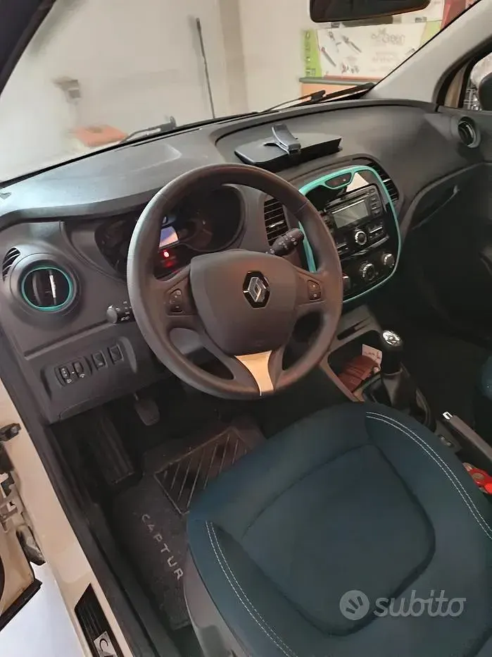 Usata Renault Captur 90 CV (66 kW) 2017 SUV