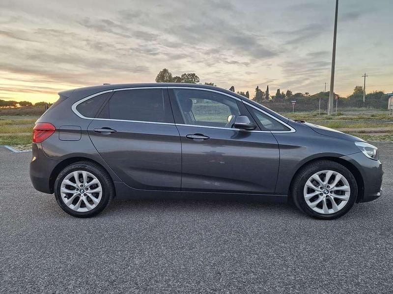 Usata BMW 216 Active Tourer Comfort Edition 86 CV (63 kW) 2017 Bronzo Monovolume