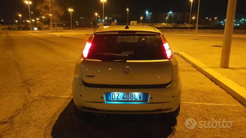 Usata Fiat Grande Punto 2009 Grigio Utilitaria