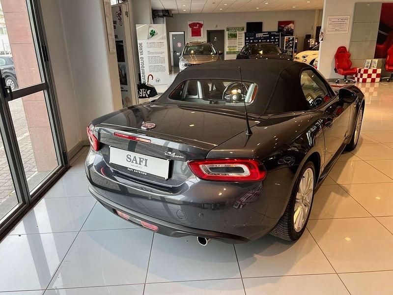 Usata Fiat 124 Spider 140 CV (102 kW) 2018 Grigio Cabrio
