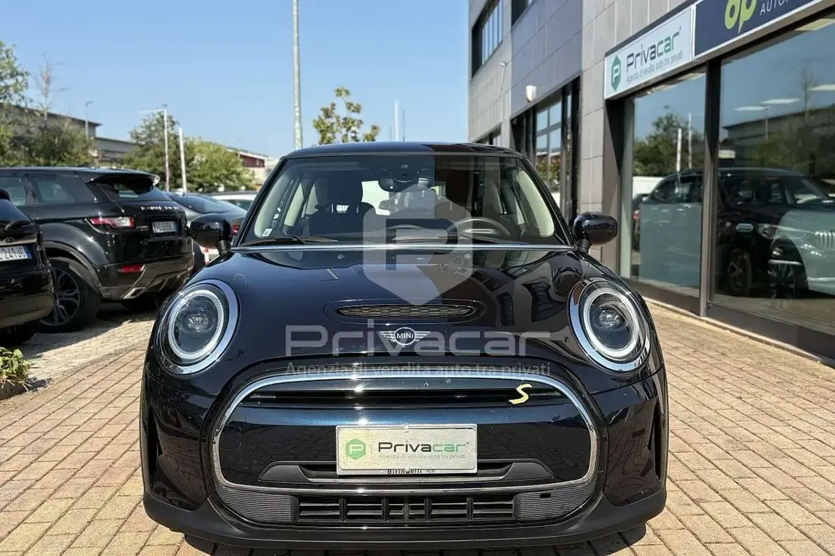 Usata Mini Cooper SE Classic 75 kW (102 CV) 2022 Blu Utilitaria