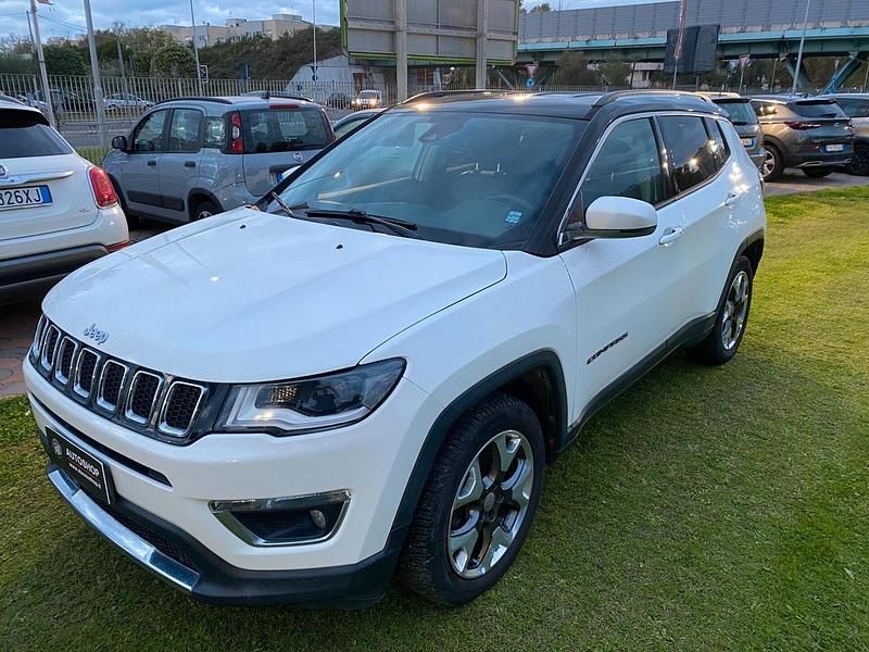 Bianco Usata 2018 Jeep Compass Limited SUV | 14.900 € (Buon prezzo) - Immagine 1/4
