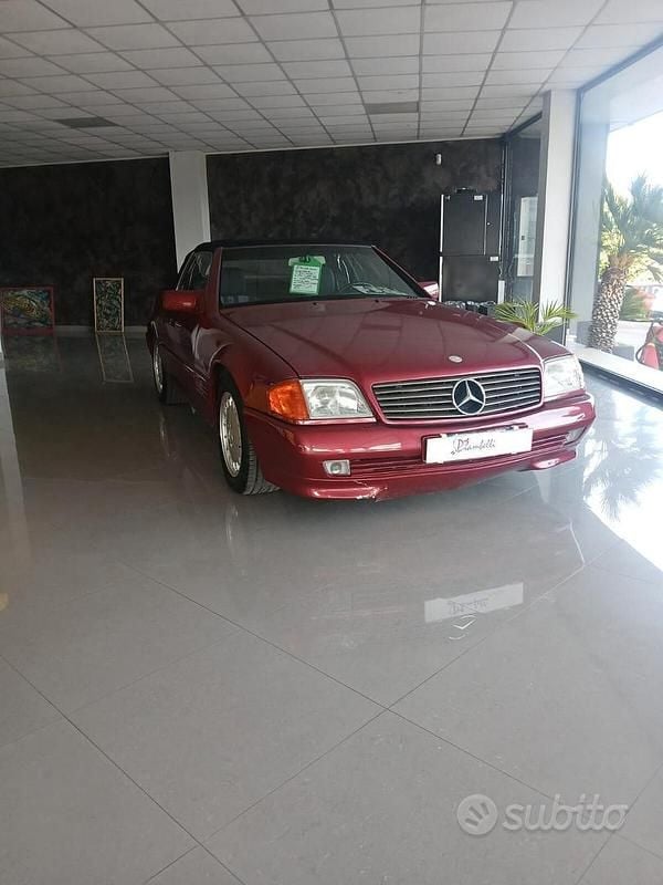 Usata Mercedes SL300 231 CV (169 kW) 1992 Rosso Cabrio