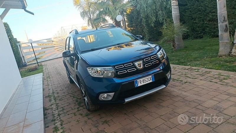 Usata Dacia Duster Stepway 90 CV (66 kW) 2018 Blu SUV