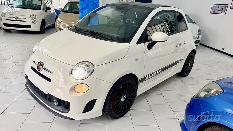 Usata Abarth 500C 135 CV (99 kW) 2012 Bianco Cabrio