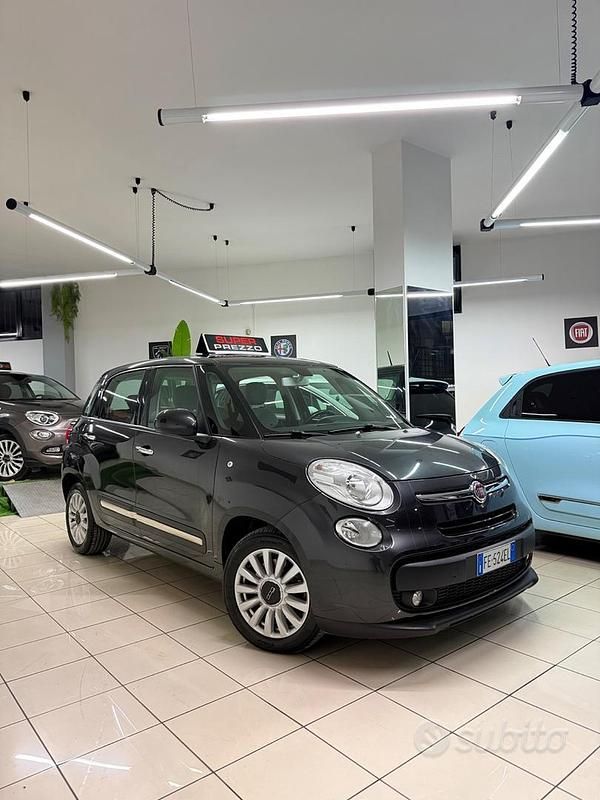 Usata Fiat 500L Lounge 120 CV (88 kW) 2016 Grigio Monovolume