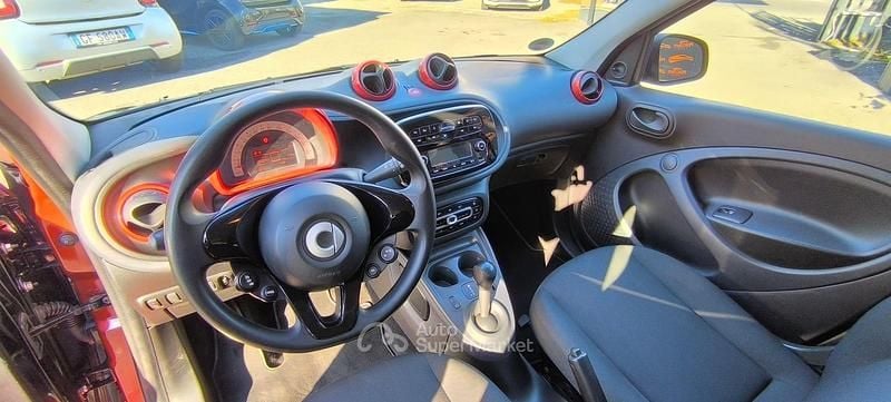 Occasion Smart ForFour 71 ch (52 kW) 2016 Noir Citadine