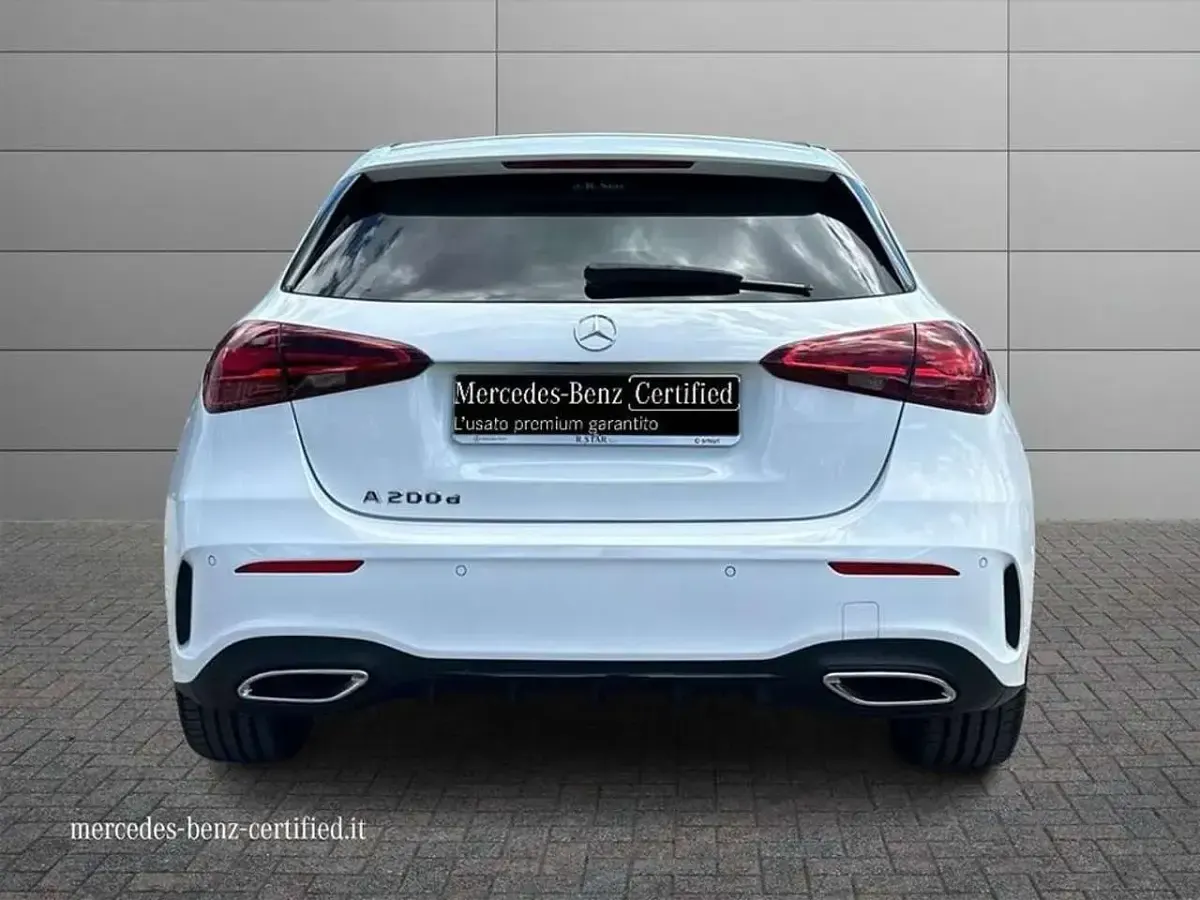 Usata Mercedes A200 AMG Line Premium Plus 150 CV (110 kW) 2024 Bianco Berlina