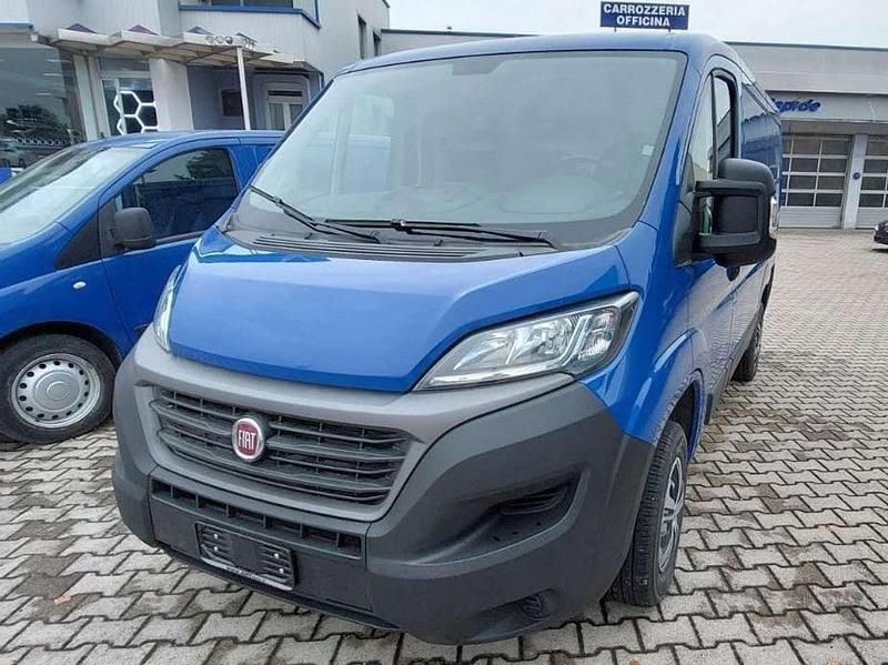 Usata Fiat Ducato 120 CV (88 kW) 2020 Blu/azzurro Furgone