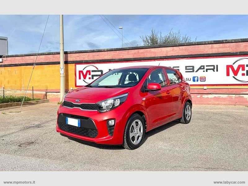 Rosso Usata 2017 Kia Picanto Due volumi | 7600 € (Buon prezzo) - Immagine 1/4