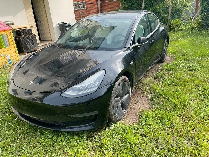 Usata Tesla Model 3 316 kW (430 CV) 2019 Nero Berlina