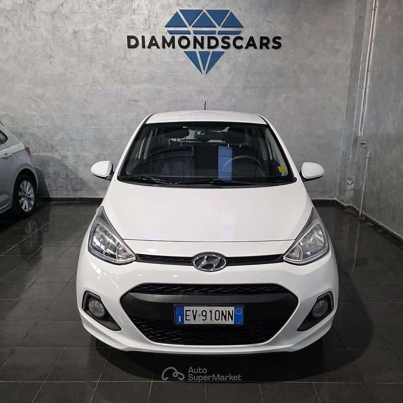 Usata Hyundai i10 Comfort 67 CV (49 kW) 2014 Bianco Utilitaria