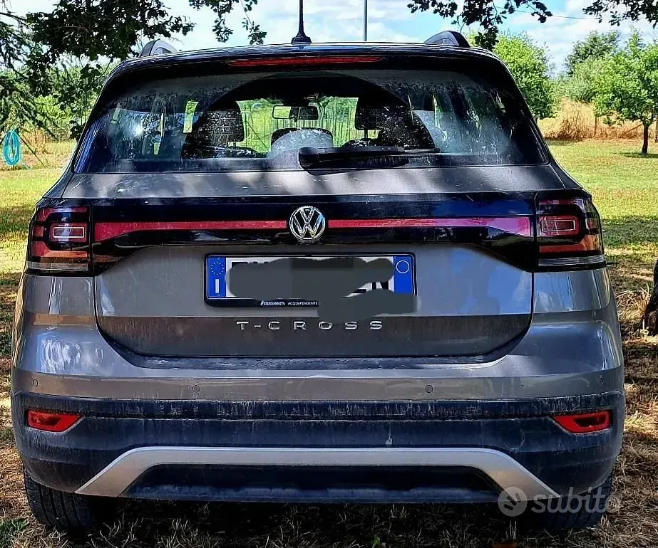 Usata VW T-Cross 2019 Grigio SUV
