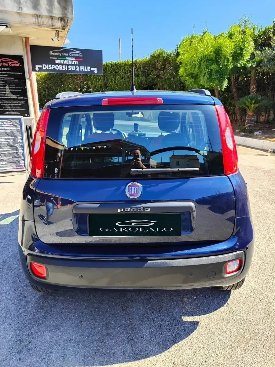 Usata Fiat Panda Lounge 95 CV (69 kW) 2017 Blu Utilitaria