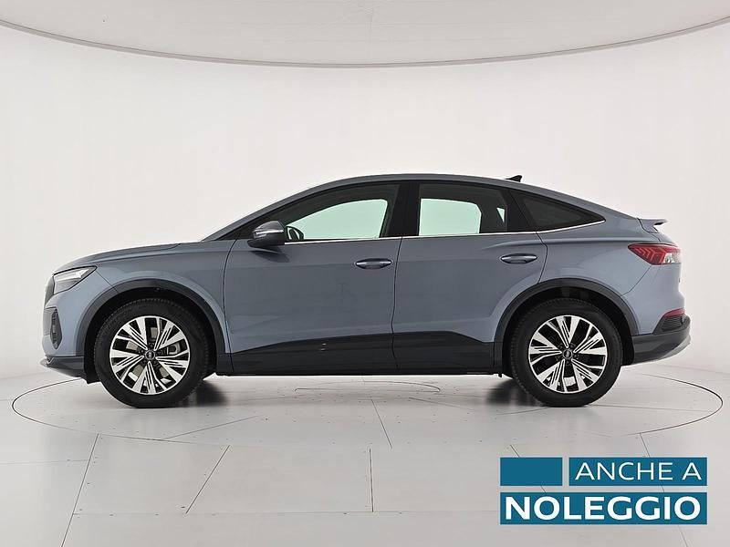 Usata Audi Q4 Sportback e-tron Advanced 210 kW (286 CV) 2025 Blu/azzurro SUV