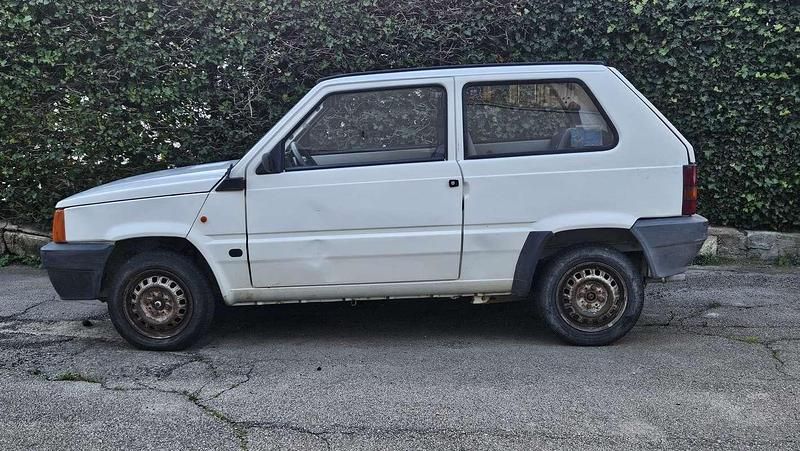 Usata Fiat Panda Young 54 CV (39 kW) 2001 Bianco Berlina