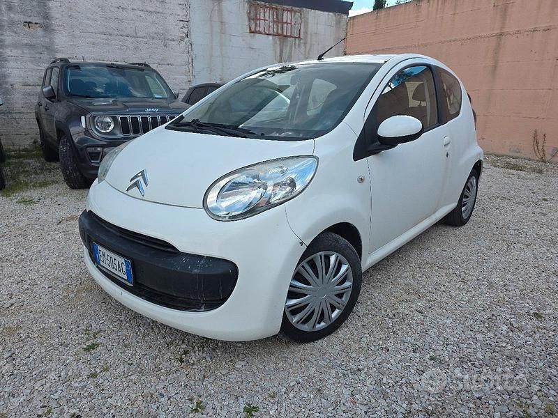 Usata Citroën C1 55 CV (40 kW) 2013 Bianco Utilitaria