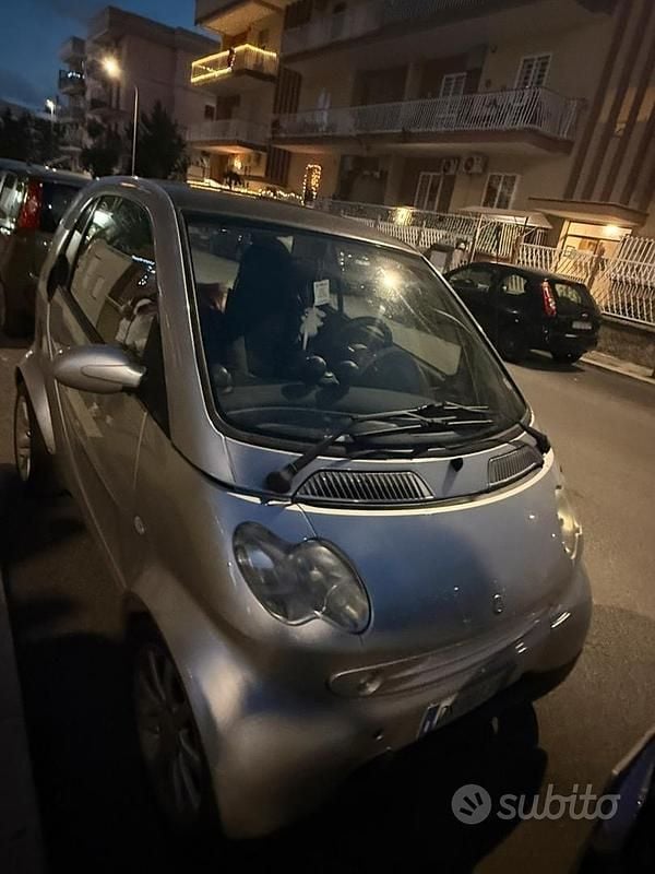 Grigio Usata 1998 Smart ForTwo Coupé Coupé | 1500 € - Immagine 1/4