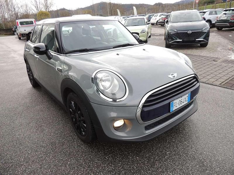 Usata Mini Cooper D 116 CV (85 kW) 2017 Grigio Utilitaria