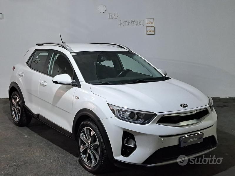 Usata Kia Stonic 116 CV (85 kW) 2018 Bianco SUV