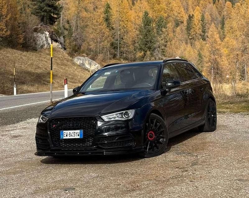 Nero Usata 2014 Audi S3 Ambiente Tre volumi | 23.200 € (Buon prezzo) - Immagine 1/4