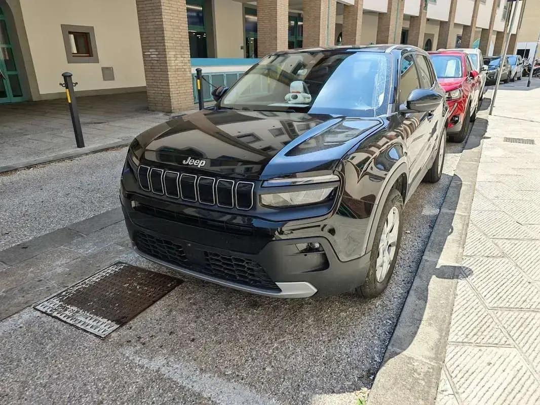 Usata Jeep Avenger EV 61 kW (84 CV) 2024 Nero SUV