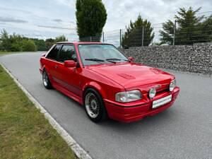 Usata Ford Escort 102 CV (75 kW) 1990 Rosso Berlina