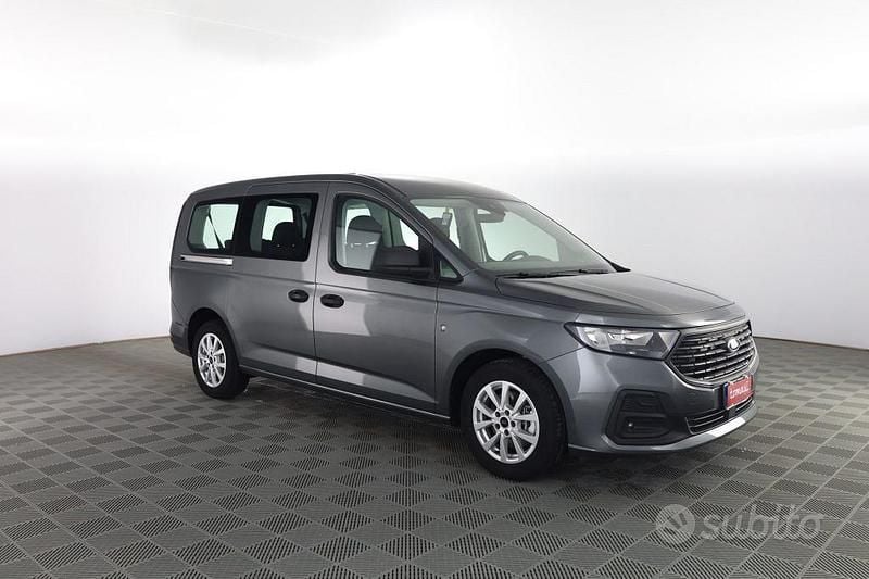 Usata Ford Tourneo Connect 102 CV (75 kW) 2025 Graphite grey Monovolume