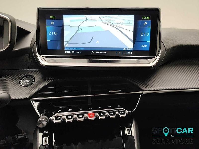 Usata Peugeot e-208 Allure 100 kW (136 CV) 2023 Nero Utilitaria