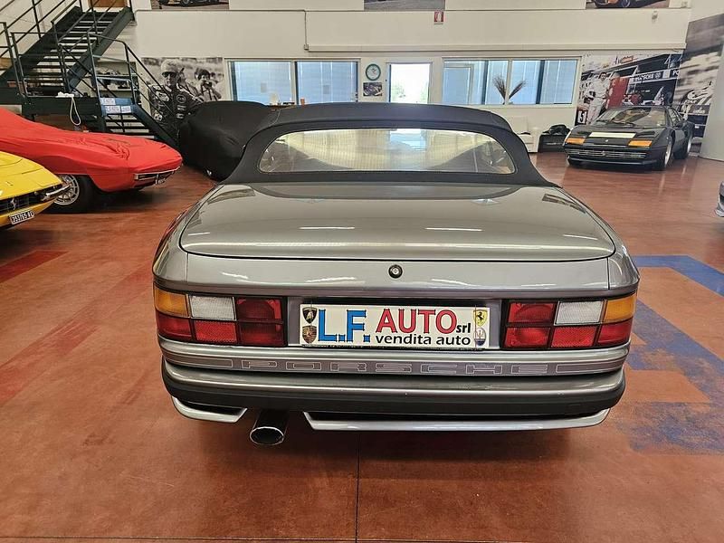 Usata Porsche 944 211 CV (155 kW) 1991 Grigio Cabrio