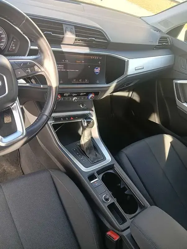Usata Audi Q3 Business 150 CV (110 kW) 2019 Grigio SUV