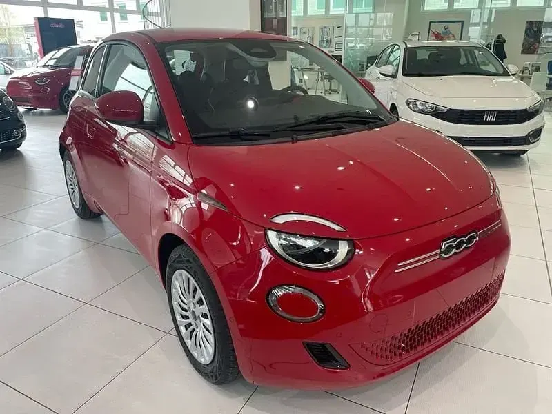 Usata Fiat 500e 86 kW (118 CV) 2025 Berlina